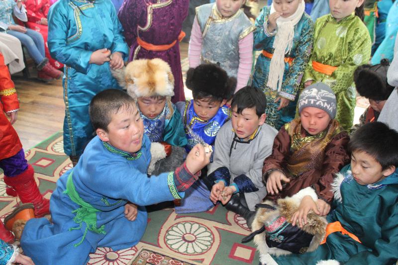 shagai games, ankle bone game mongolia