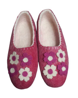felt slippers flowers
